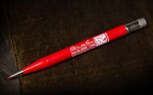 RD99 : Waterproof Mechanical Pencil - Red